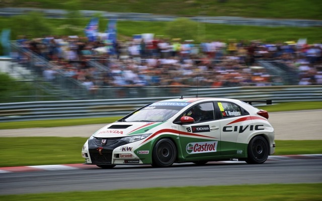 WTCC 第5戦・ティアゴ・モンテイロ選手の走り