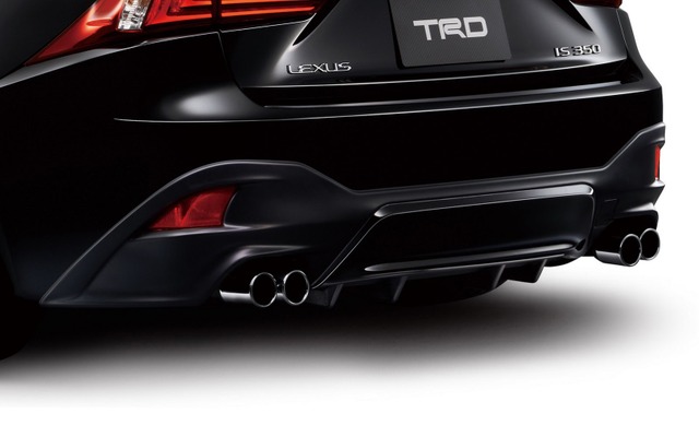 新型レクサス IS 用TRD 製 Fスポーツパーツ