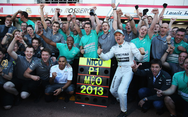 モナコGP優勝のニコ・ロズベルグ（メルセデスAMG、2013年）