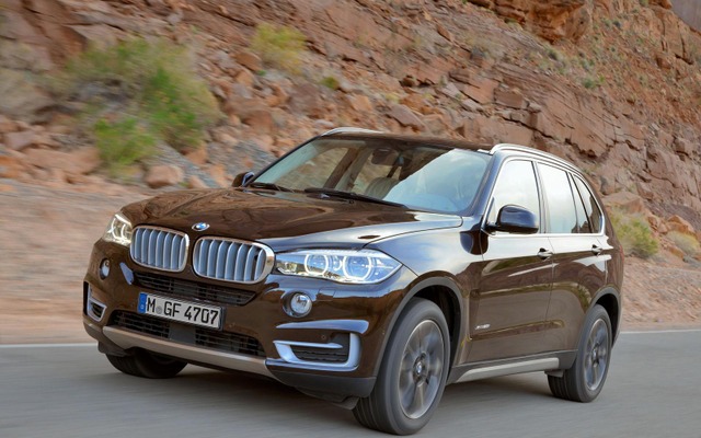 新型BMW X5 の xドライブ50i
