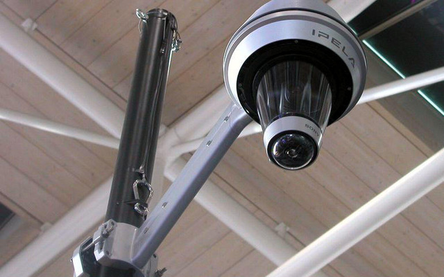 【CeBIT2005】ソニーの防犯システム IPELA …駐車場やショールームに