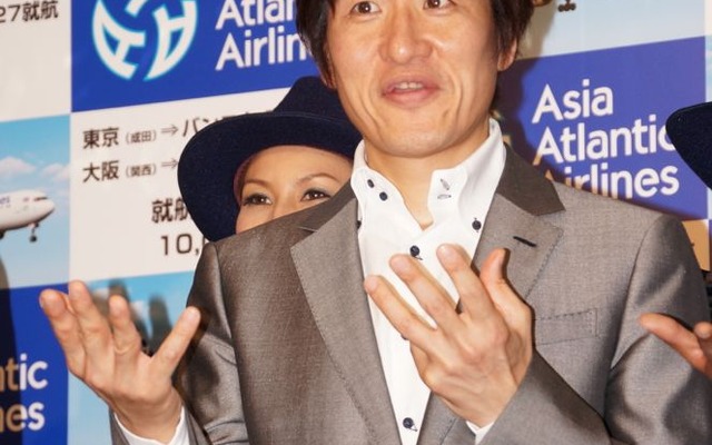 旅行会社エイチ・アイ・エスのイベントに出席した東進ハイスクール講師の林修さん