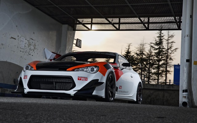 トヨタ GT86 TRDグリフォンプロジェクト