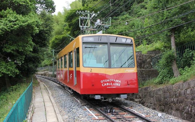 京阪電鉄が運営している男山ケーブル。石清水八幡宮のアクセス路線となっている。