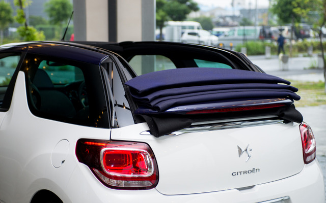 シトロエン DS3 CABRIO Sport Chic