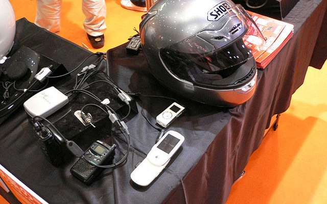 【東京モーターサイクルショー05】タンデムグッズ目白押し