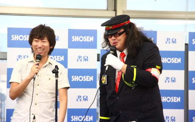 左から櫻井DJ氏、野月貴弘氏