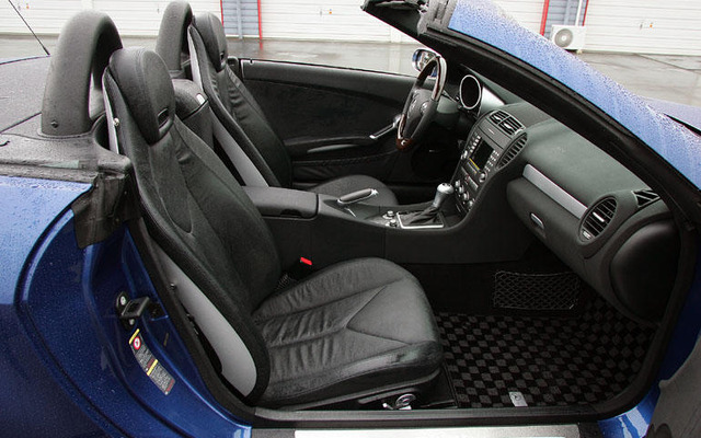 【インプレ'05】こもだきよし　メルセデスベンツ『SLK』 スマートにオープンライフが楽しめる仕立て