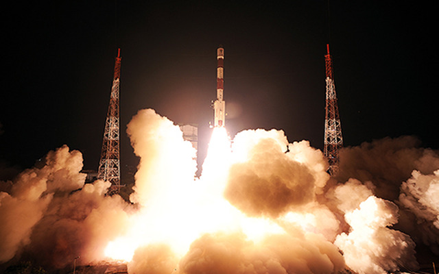 現地時間7月1日深夜の打ち上げに成功したPSLV-XLロケットC22号機