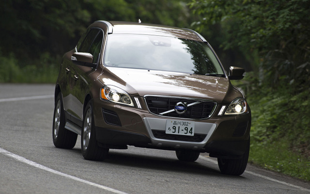 VOLVO XC60 T5