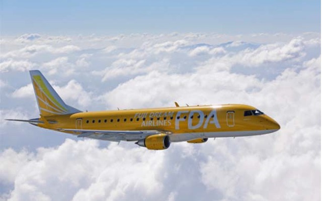フジドリームエアラインズ、イエローの7号機目エンブラエルから受領