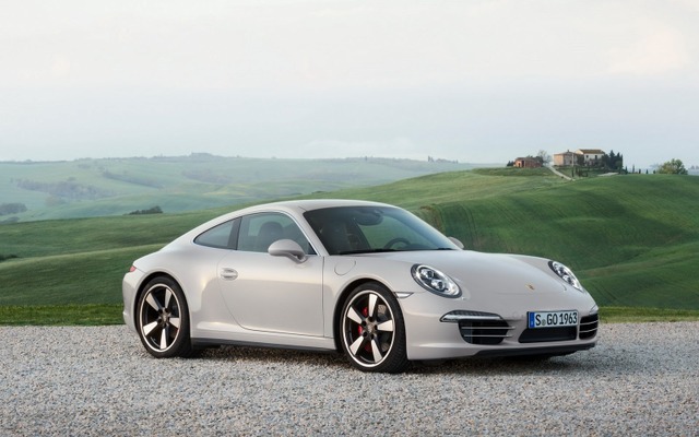 ポルシェ 911 50thアニバーサリーエディション