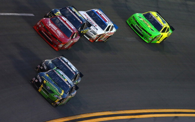 NASCARネイションワイド 第16戦、マット・ケンゼス