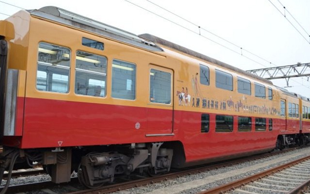 富山地鉄が京阪電鉄から購入する8000系30番台（旧3000系）の8831号。8月中旬から運用を開始する。