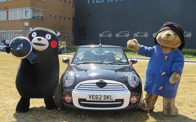 「くまモン」MINIオックスフォード工場を訪問