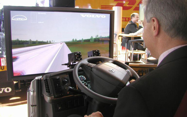 【CVショー05】ボルボの居眠り運転警告システム