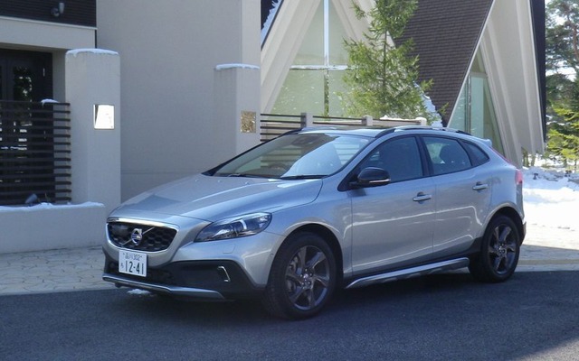 V40クロスカントリー