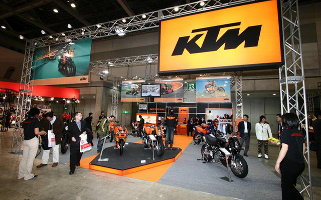 【東京モーターサイクルショー05】KTM のオレンジ写真蔵