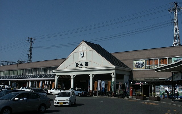 愛媛県松山市内にあるJRの松山駅。このほど台湾台北市内にある松山（ソンシャン）駅と友好駅協定を結ぶことになった。