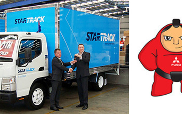 累計販売5万台を達成した小型トラック「キャンター」とマスコットキャラクター