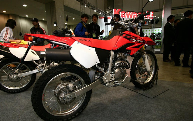【東京モーターサイクルショー05】バイクナビの提案も…ホンダ写真蔵