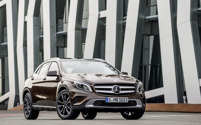 メルセデスベンツ GLA