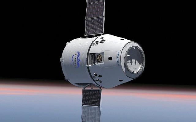 ドラゴン宇宙船