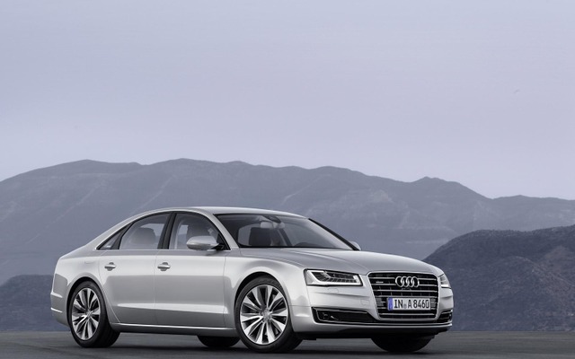アウディ A8 改良新型