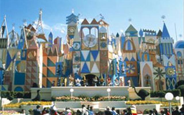 日本通運、東京ディズニーランド「イッツ・ア・スモールワールド」の提供