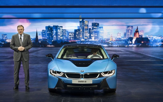 BMW i8の市販モデル（フランクフルトモーターショー13）