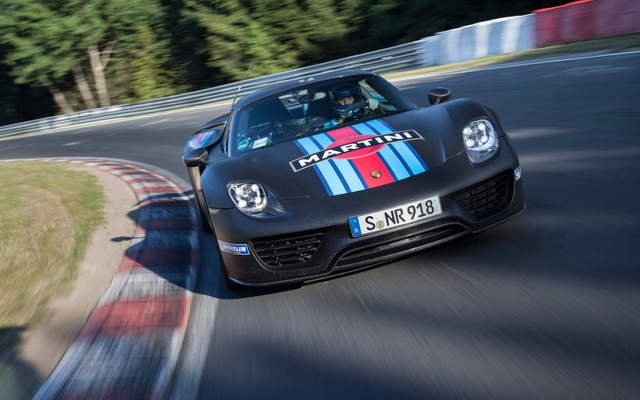 ポルシェ  918スパイダー