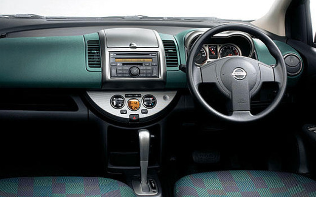 【写真蔵】日産インテリアバージョン…ノート サルサグリーン