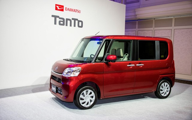 ダイハツ タント 新型発売
