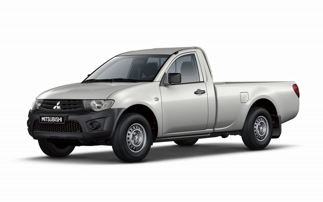 三菱自動車・L200