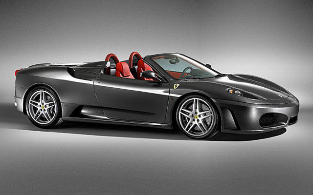 フェラーリ、F430スパイダーを日本発売へ