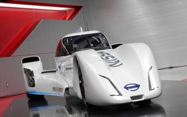 Nissan ZEOD RC 発表会