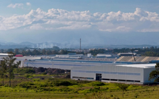 旭硝子・ブラジル新工場