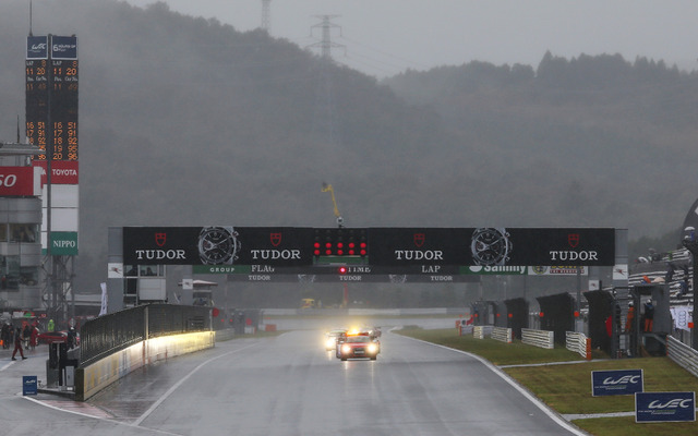WEC 第6戦 強まる雨に赤旗中断