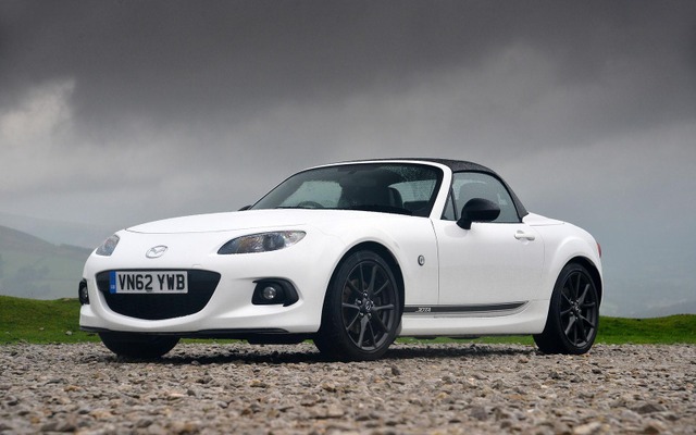 マツダMX-5 （ロードスター）GT
