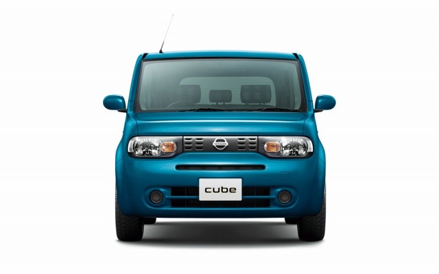 日産・キューブ ロルブーセレクション