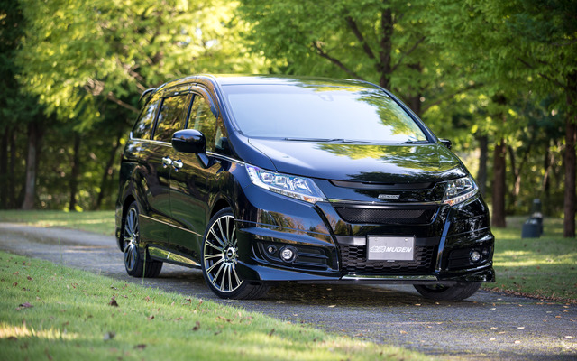 ホンダ・オデッセイ 無限用品装着車