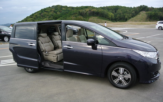 ホンダ 新型 オデッセイ