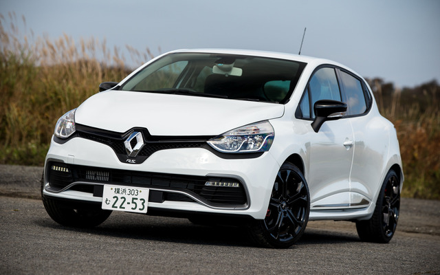 ルノー・ルーテシア RS「シャーシ カップ」