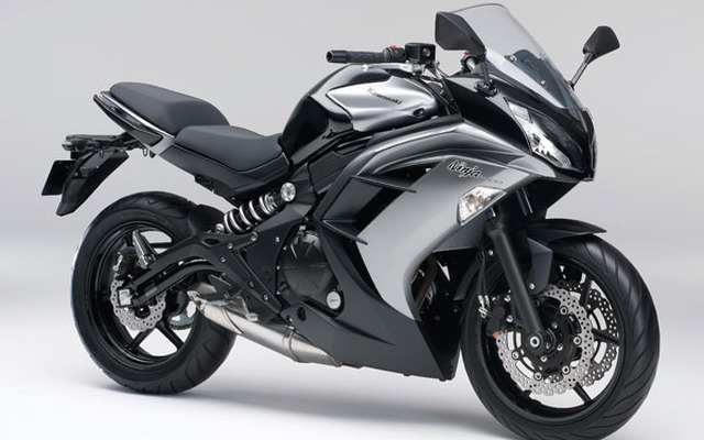 カワサキ Ninja 400