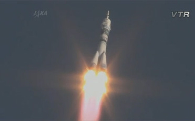 ソユーズロケットの打上げ（出典：JAXA）