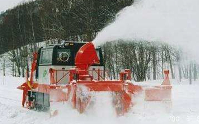 JR北海道は今冬期の安全・安定輸送対策を発表。写真は2台が増備される「排雪モータカーロータリー」