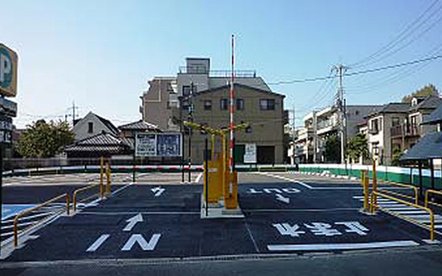 三井のリパーク・埼玉県立近代美術館東駐車場