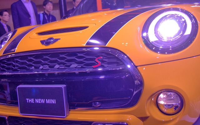 MINI プレスカンファレンス（東京モーターショー13）