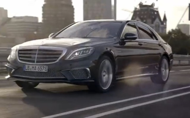 新型メルセデス S65 AMGの公式映像