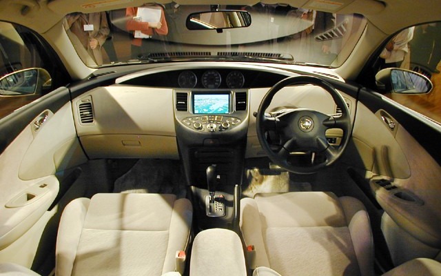 【飛躍!! 新型日産『プリメーラ』】見かけ倒しじゃない機能美